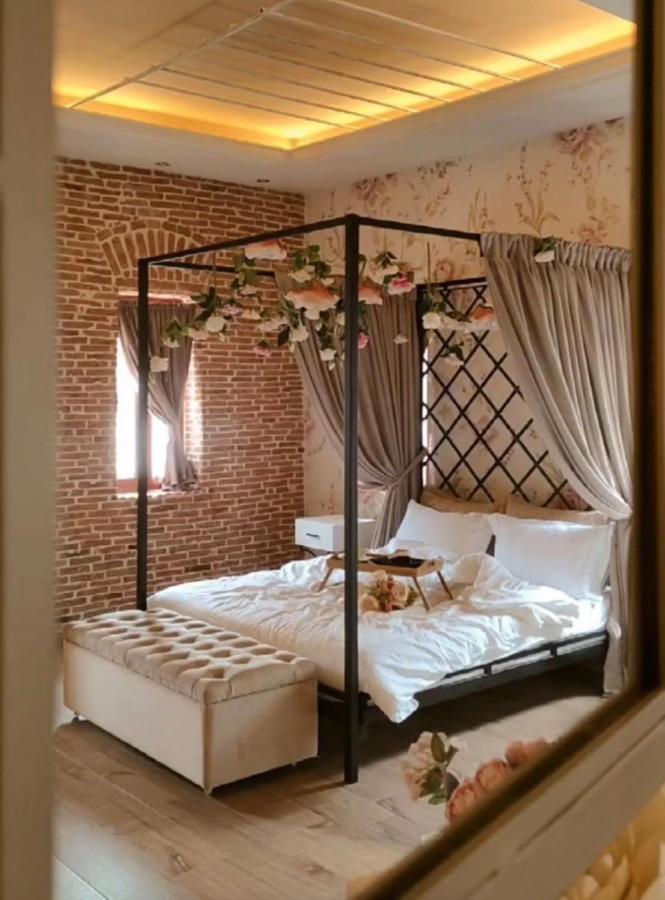 Appartement Belle, Littleparis à Korce Extérieur photo